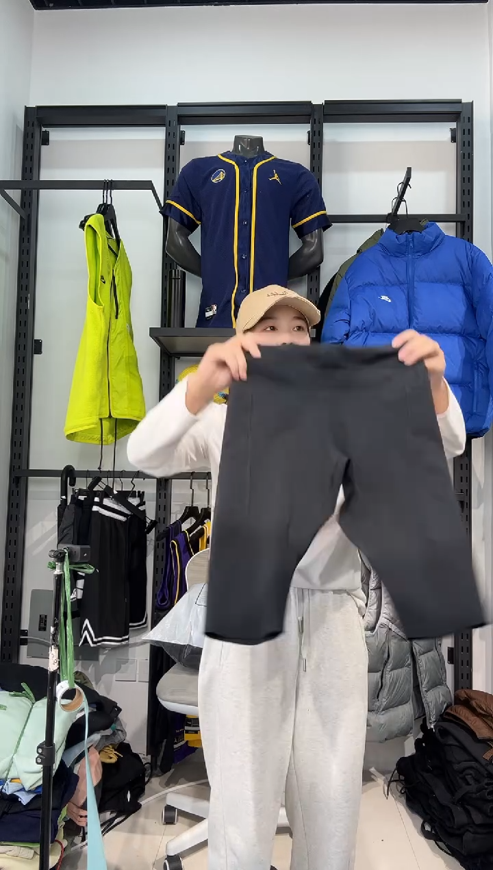 3797闪购编码 Nike/Jordan运动卫衣裤以直播间过款为准 尺码  s