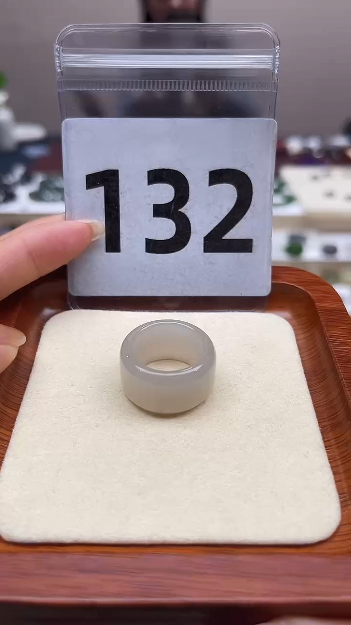 【闪购商品】和田玉戒指未镶嵌港码14号，内径17mm