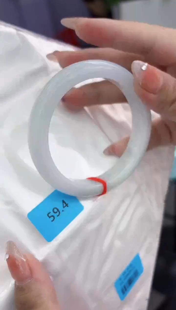 【闪购商品】翡翠手镯未镶嵌翡翠手镯