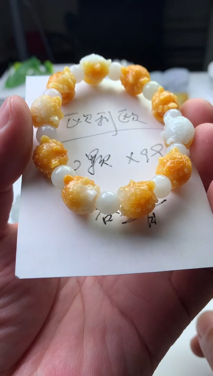 颈饰未镶嵌翡翠欧*欧珠子