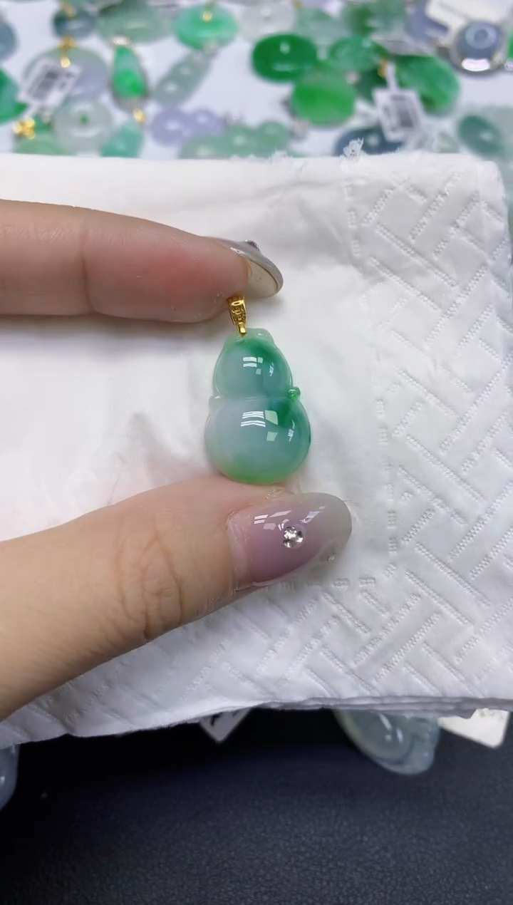 颈饰未镶嵌翡翠天然缅甸翡翠A货百元以上9元证书费自理