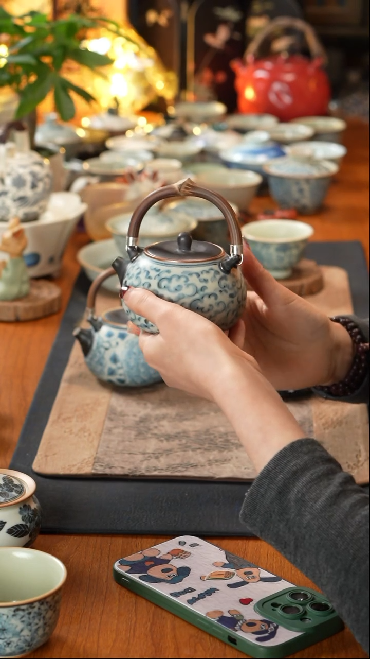 【闪购商品】朴云堂提梁壶朴云堂提梁壶