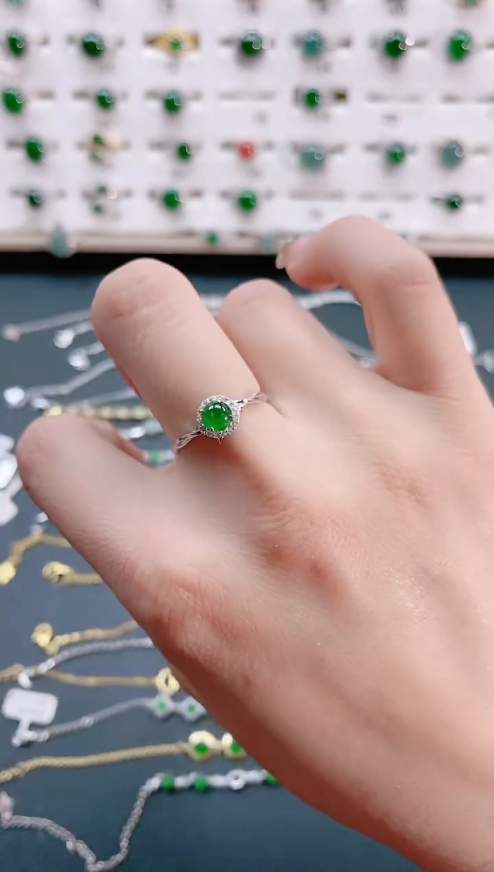 【闪购商品】翡翠戒指银S925镶嵌天然翡翠