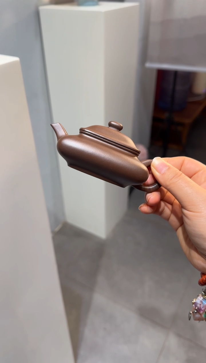 茶壶紫砂子*寒灰老人