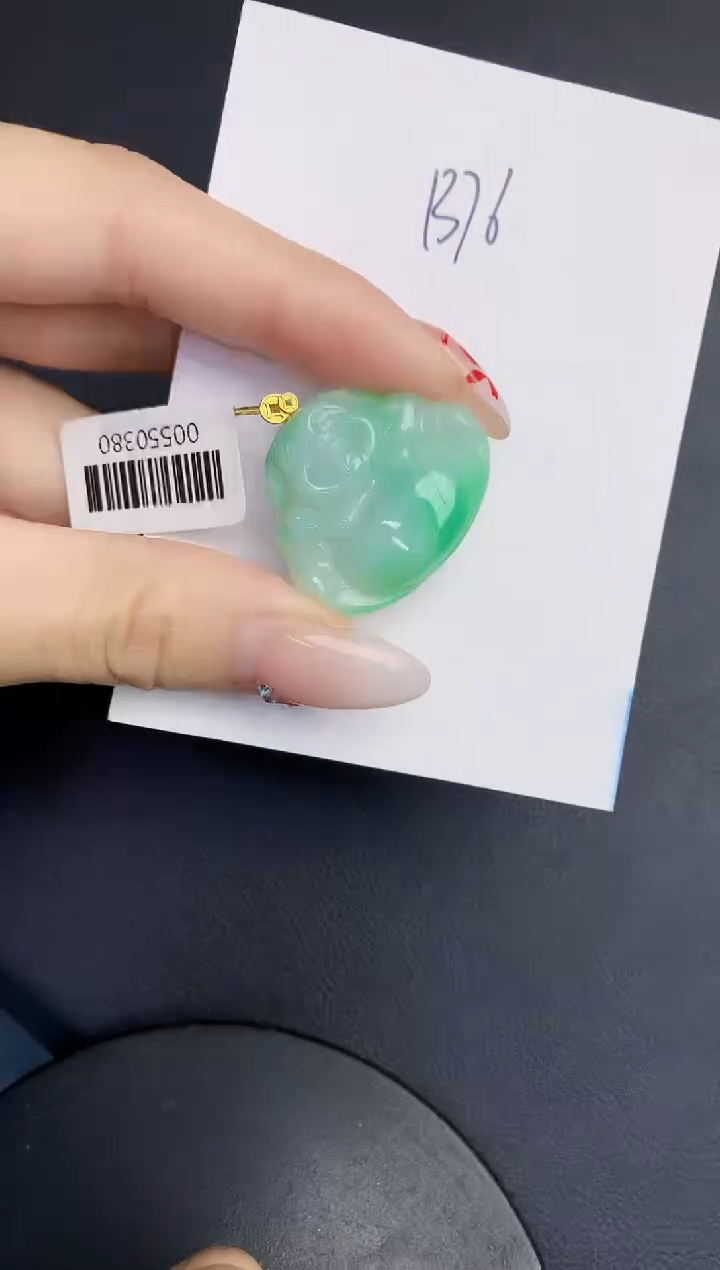 【闪购商品】翡翠颈饰18K金镶嵌000000000000