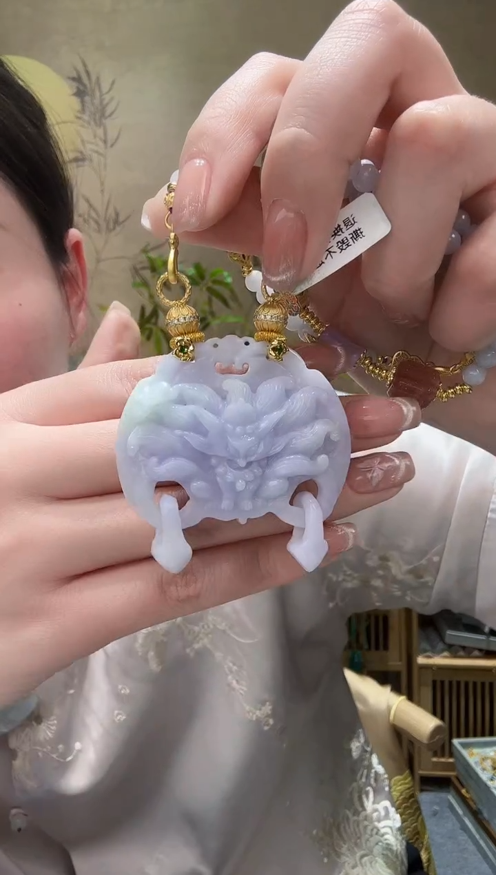 【闪购商品】翡翠颈饰未镶嵌吊坠