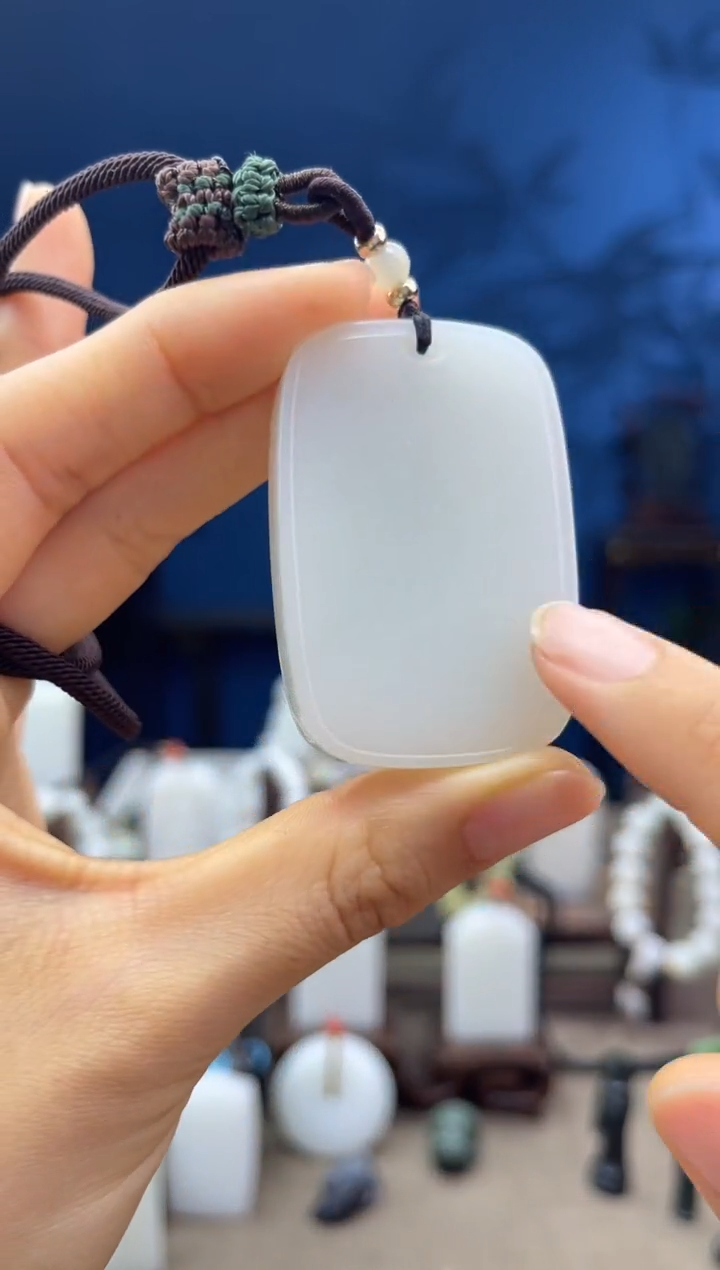 【闪购商品】和田玉颈饰未镶嵌1