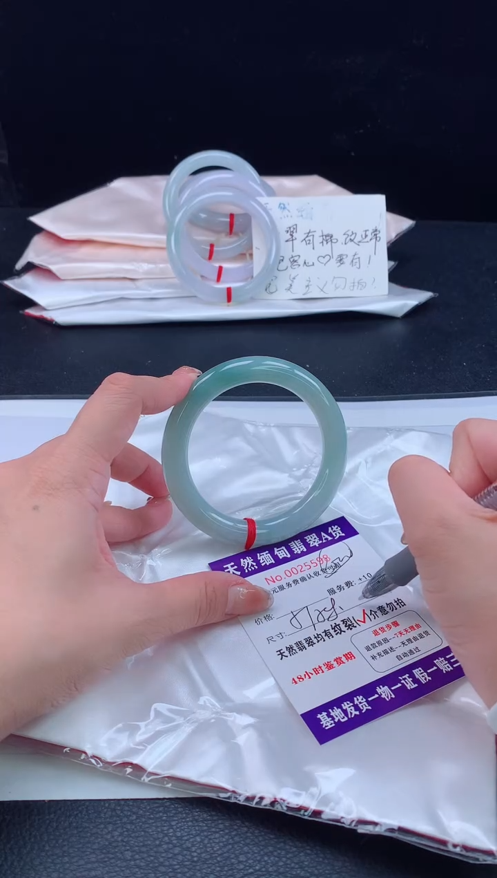 翡翠手镯未镶嵌1111111