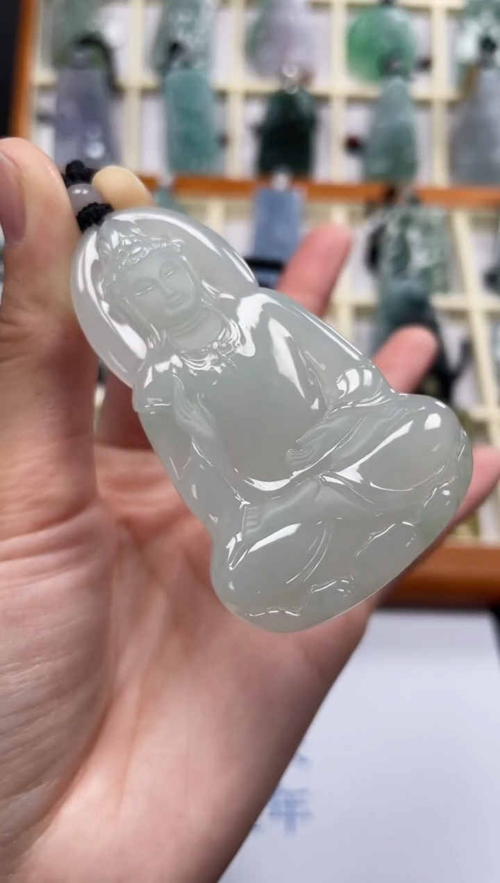 【闪购商品】翡翠颈饰未镶嵌观音