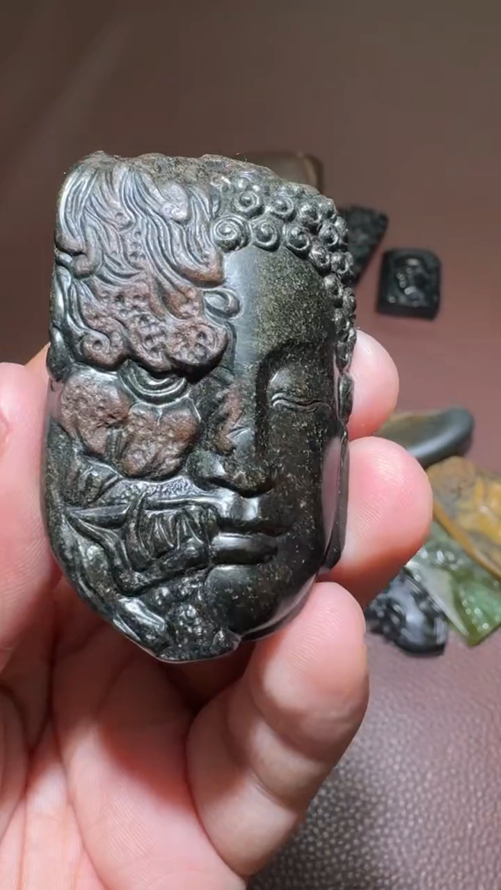 未镶嵌和田玉挂件和田玉