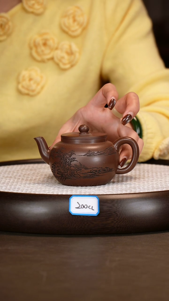 茶壶紫砂【李建秋】紫泥平盖莲子   260CC