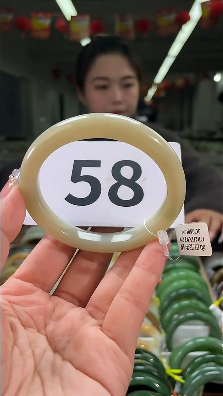 定制和田玉和田玉手镯