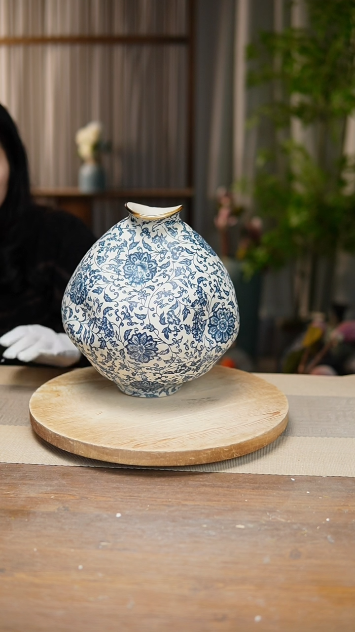 【闪购商品】陶瓷   花器青花瓷缠枝莲大肚