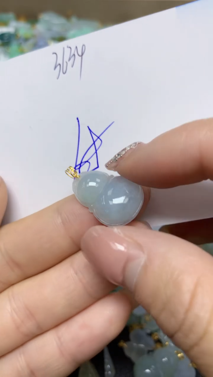 【闪购商品】翡翠挂件18K金镶嵌 天然翡翠A货