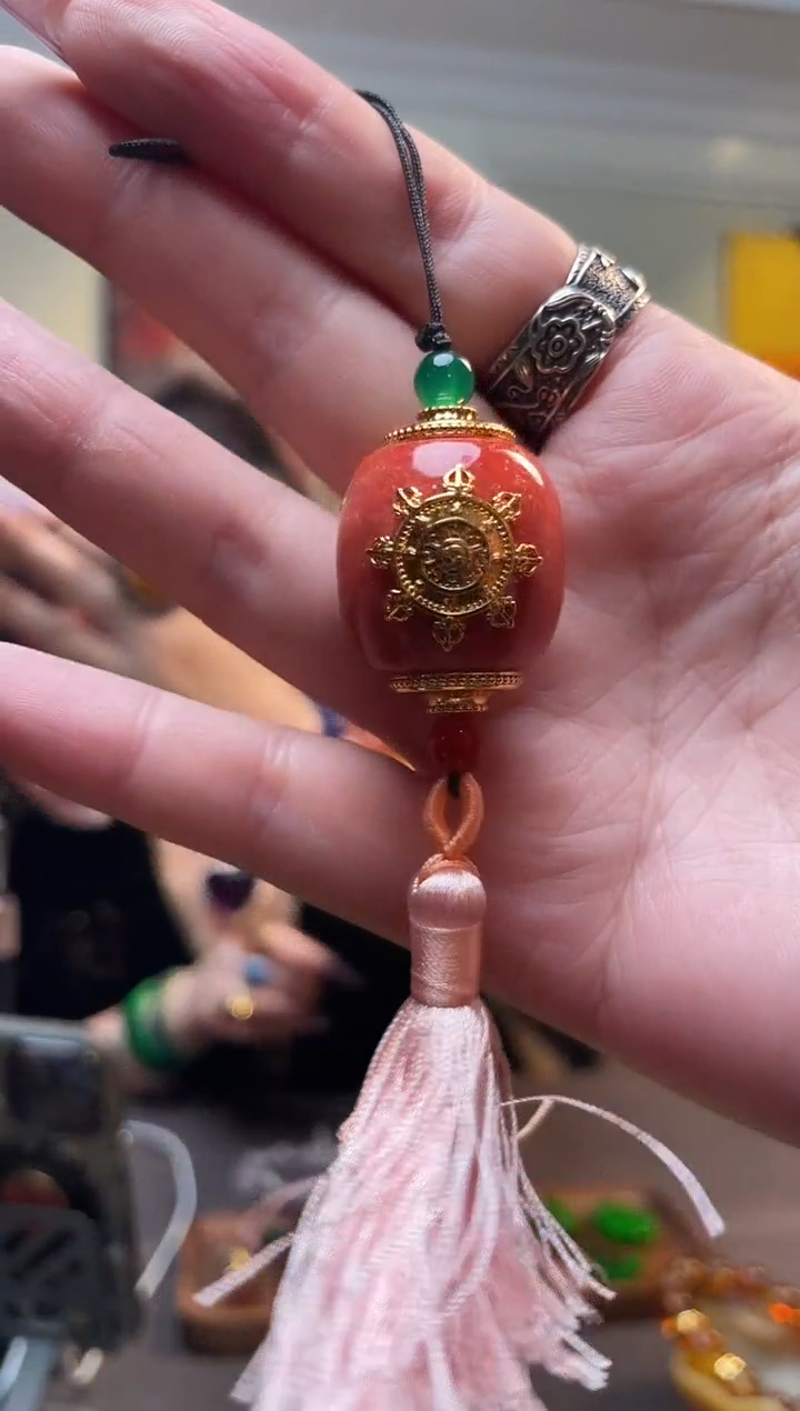 水晶摆件未镶嵌雪巴挂件