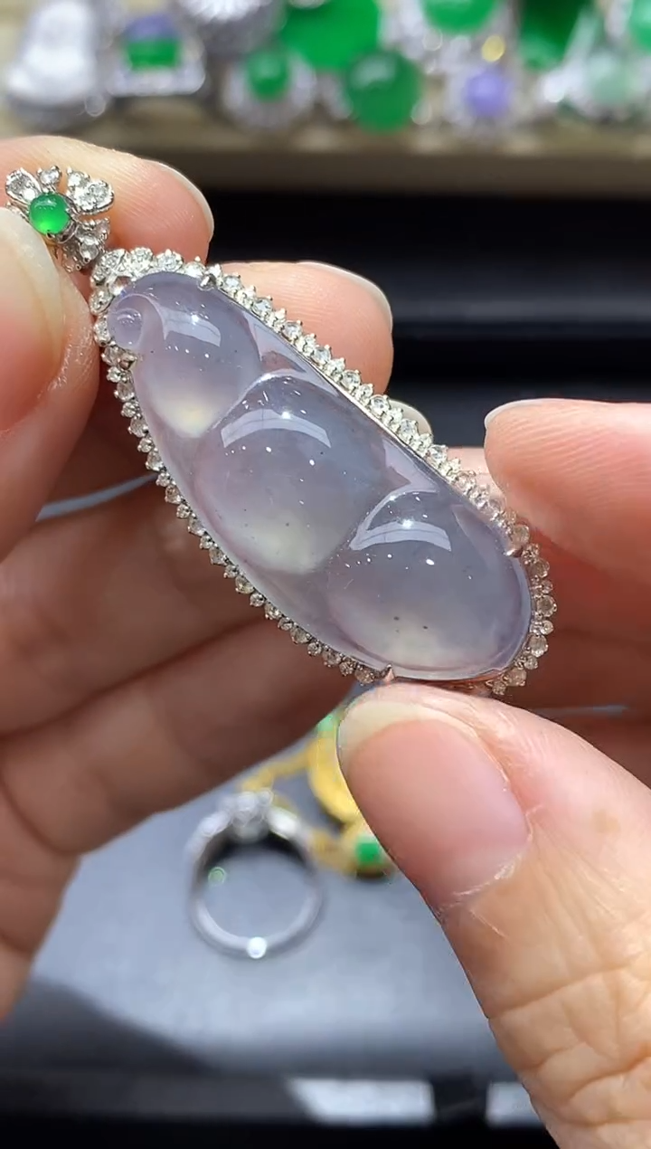 颈饰18K金镶嵌翡翠574-中国好珍宝