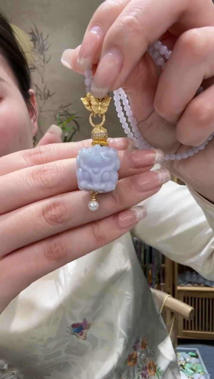 【闪购商品】翡翠颈饰未镶嵌吊坠