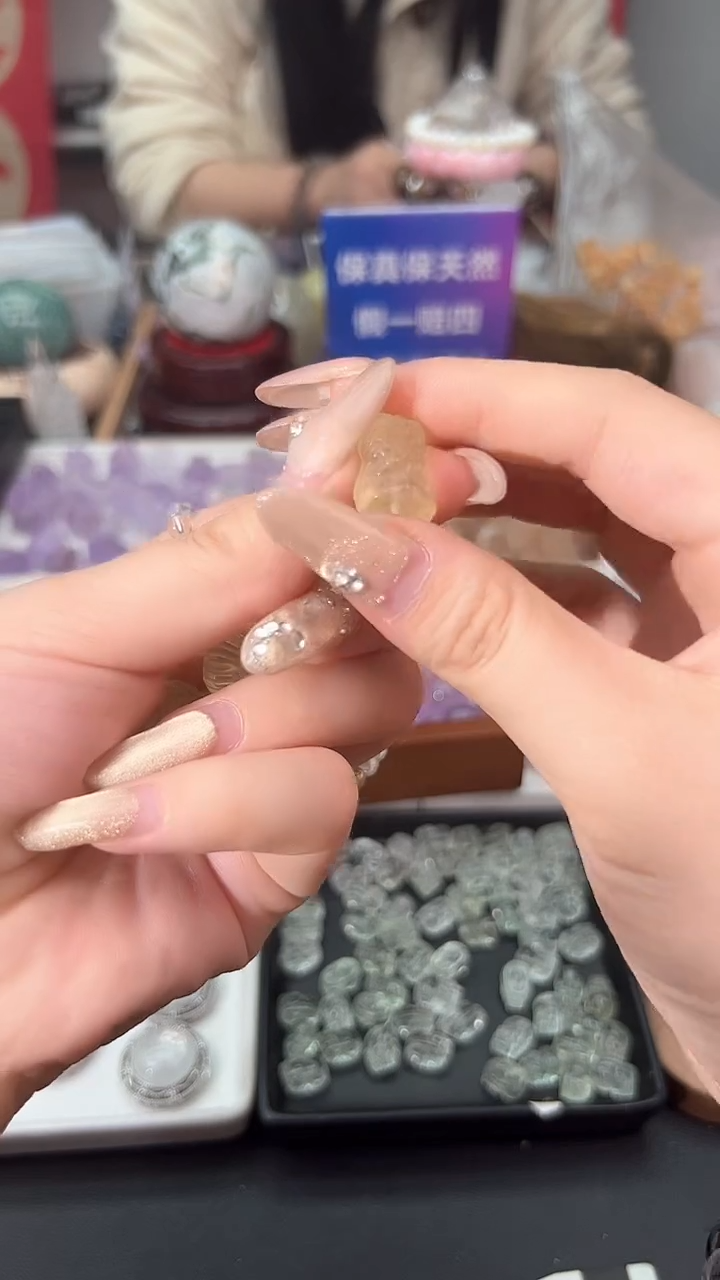 【闪购商品】水晶颈饰未镶嵌75样性发其一/3.11/1个