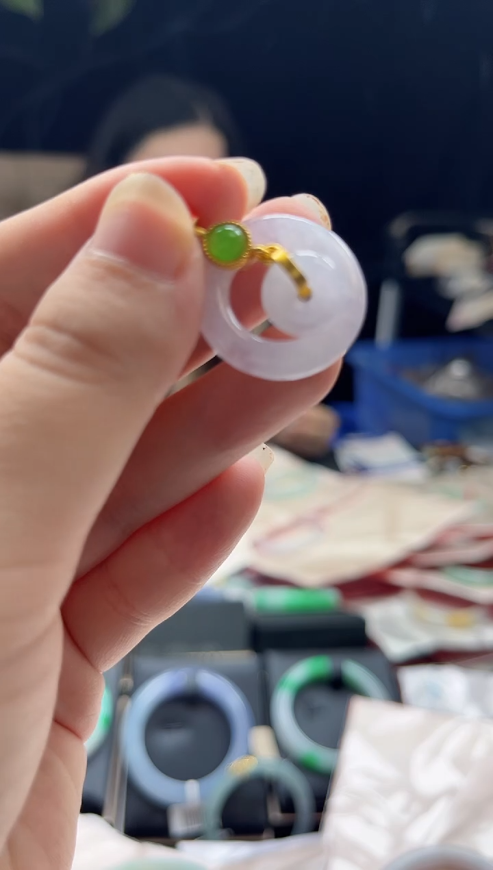 颈饰未镶嵌翡翠0852787546