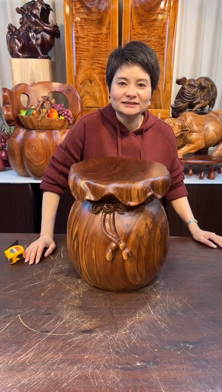 【闪购商品】稳定木实木创意凳子