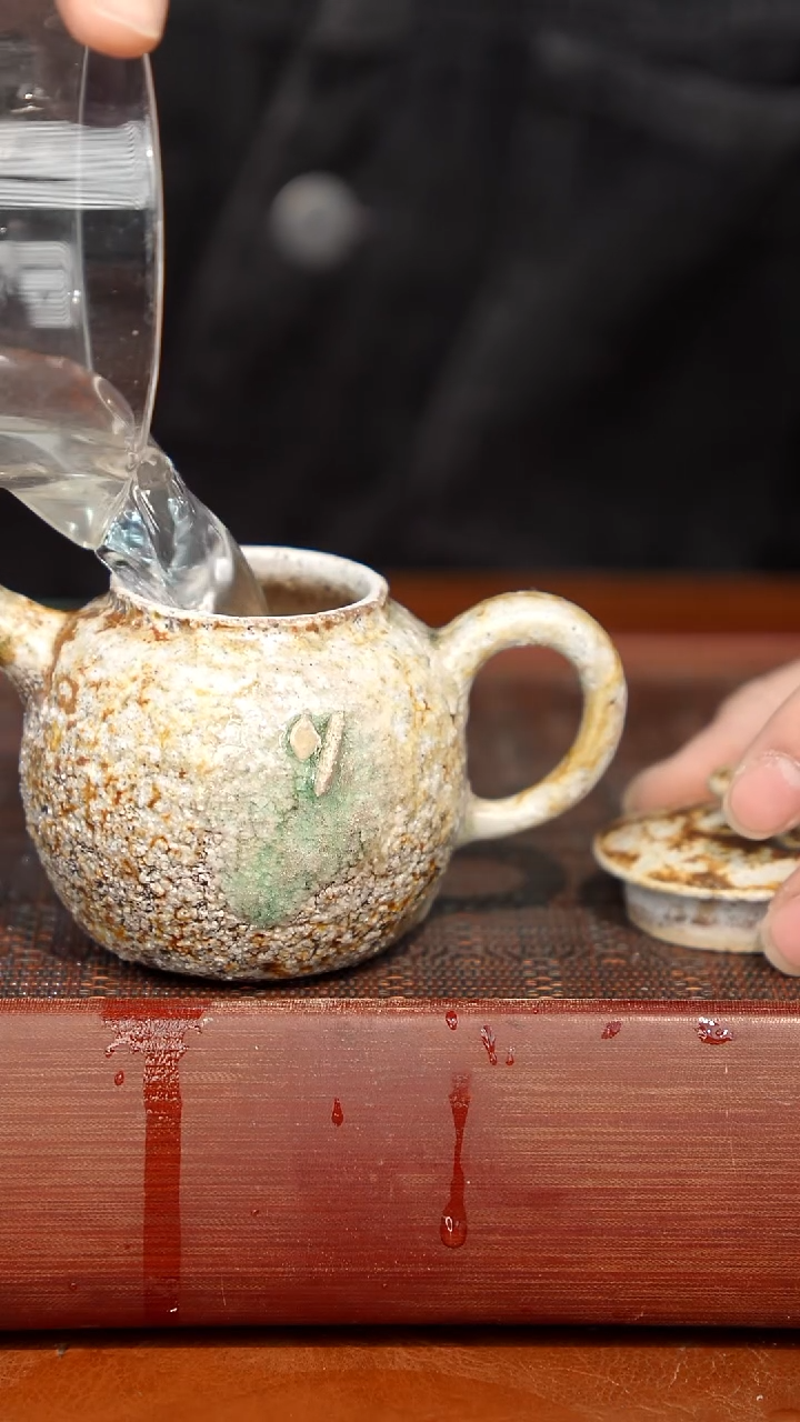 陶瓷奢瓷/瑞寅柴烧茶器（壶）396瑕疵