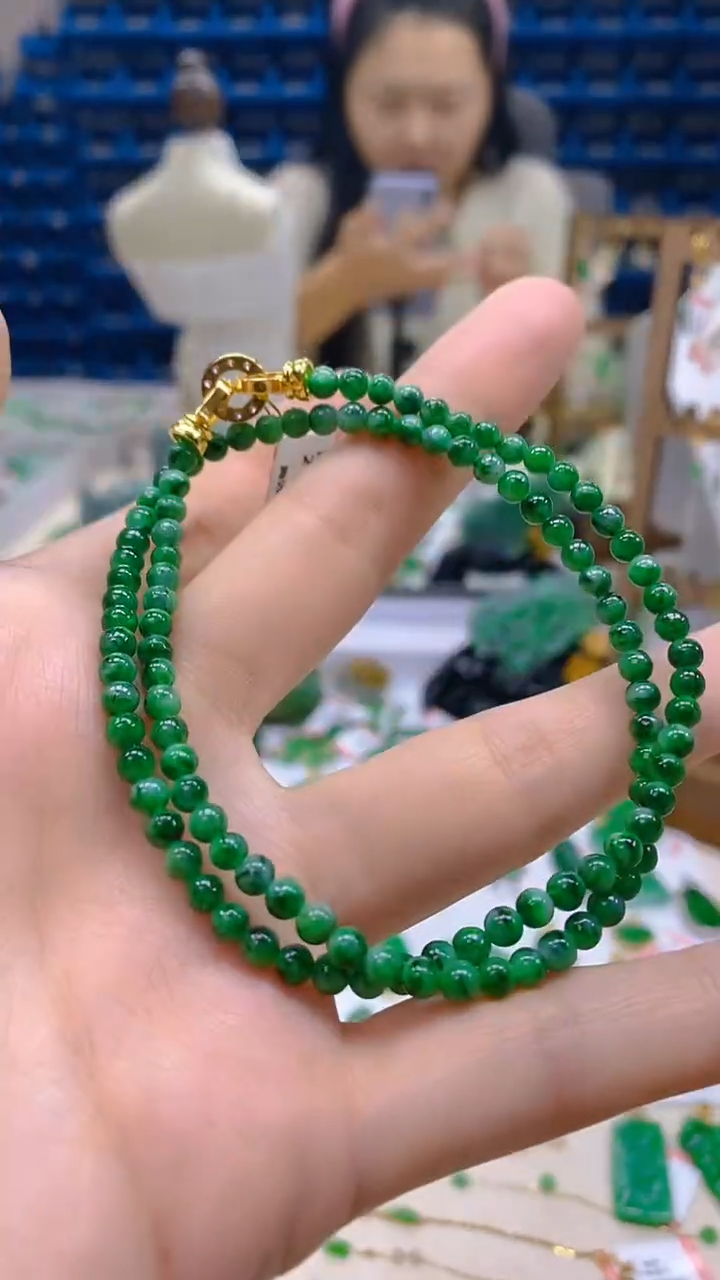 颈饰未镶嵌翡翠新号开播 全场乱卖