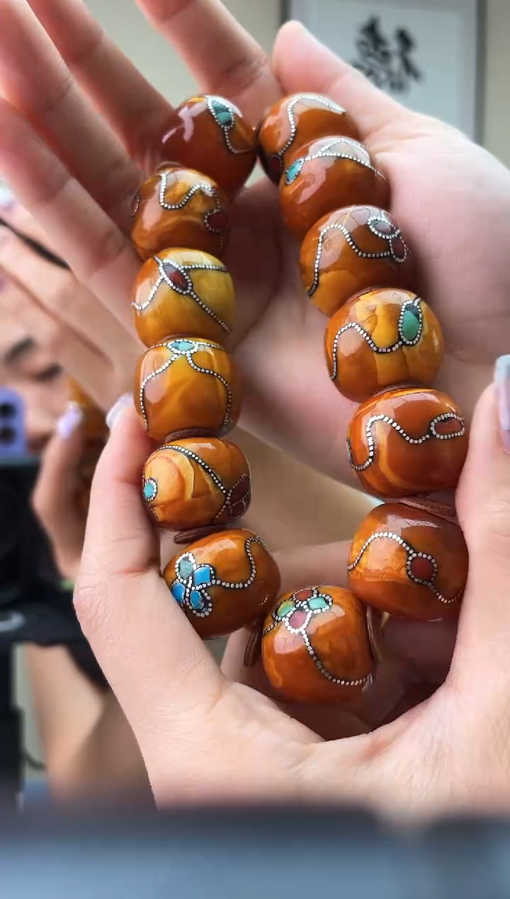 蜜蜡未镶嵌珠宝奇石T080.21假一罚十多样性发其一