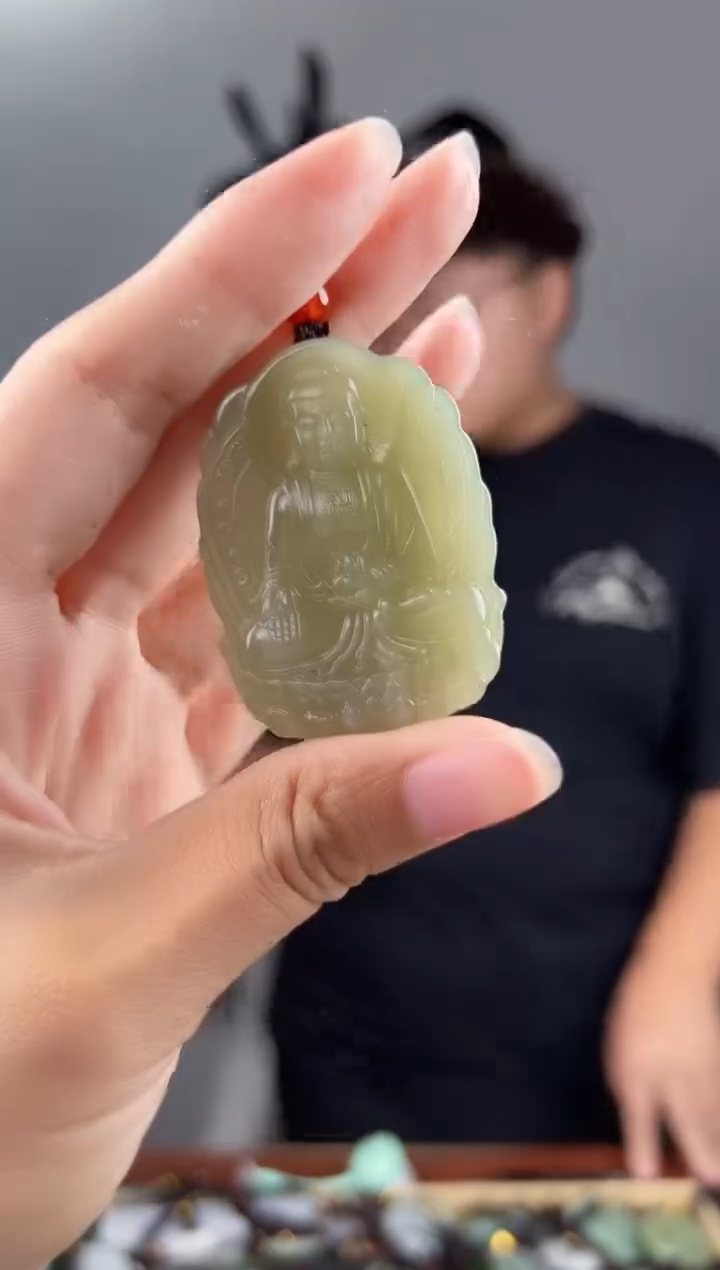 和田玉未镶嵌颈饰拍一发一，多样性发货