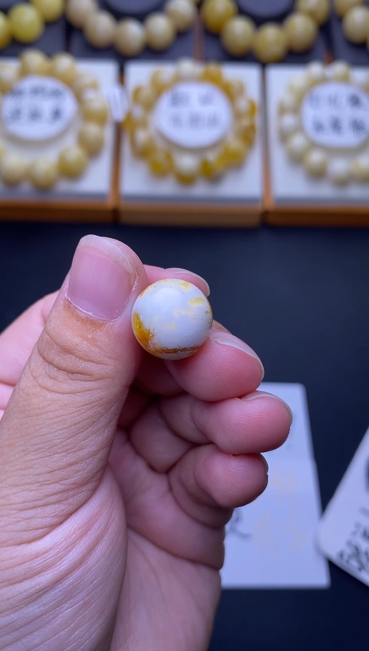 裸石琥珀未镶嵌大小姐珠宝严选21