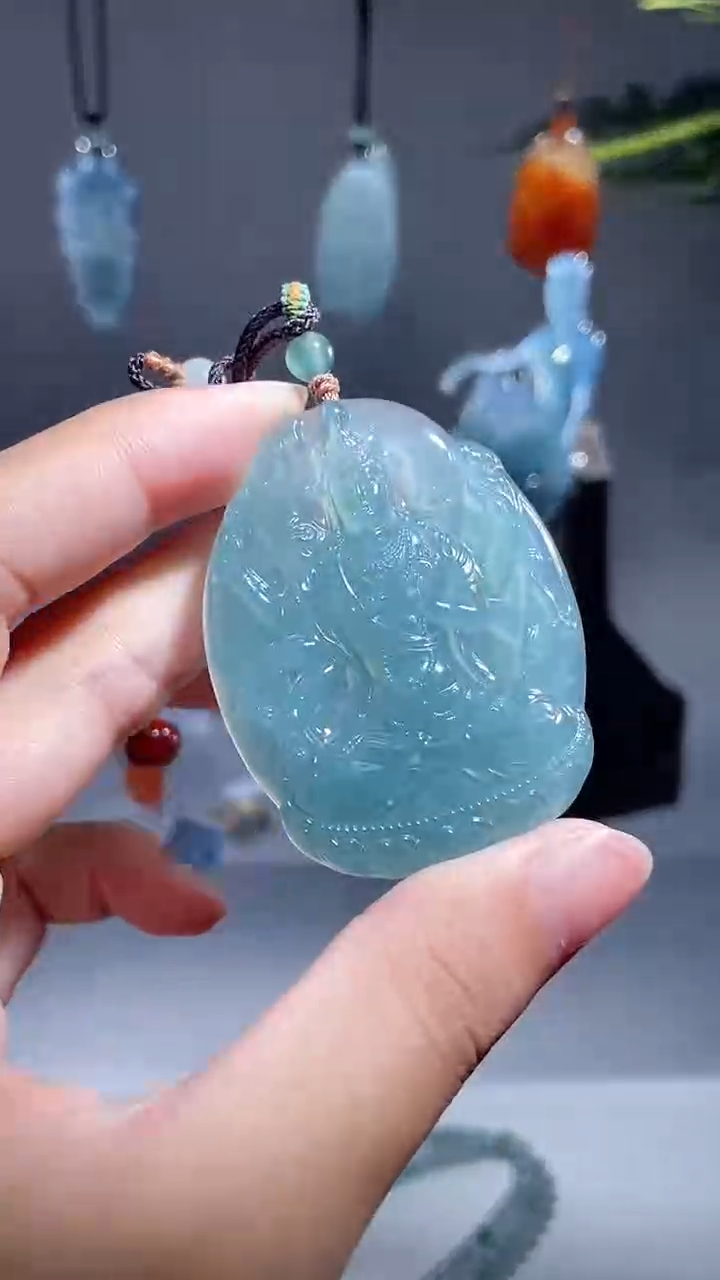 颈饰未镶嵌翡翠千手