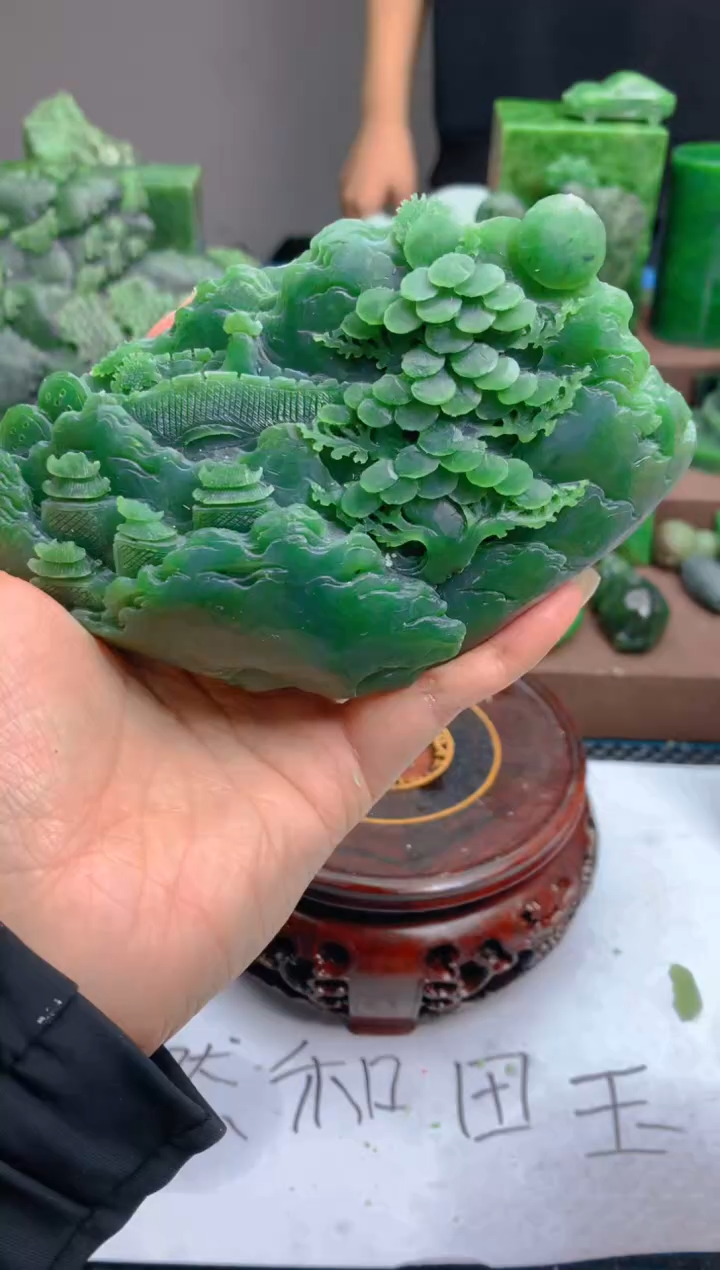 【闪购商品】和田玉（碧玉）摆件未镶嵌1