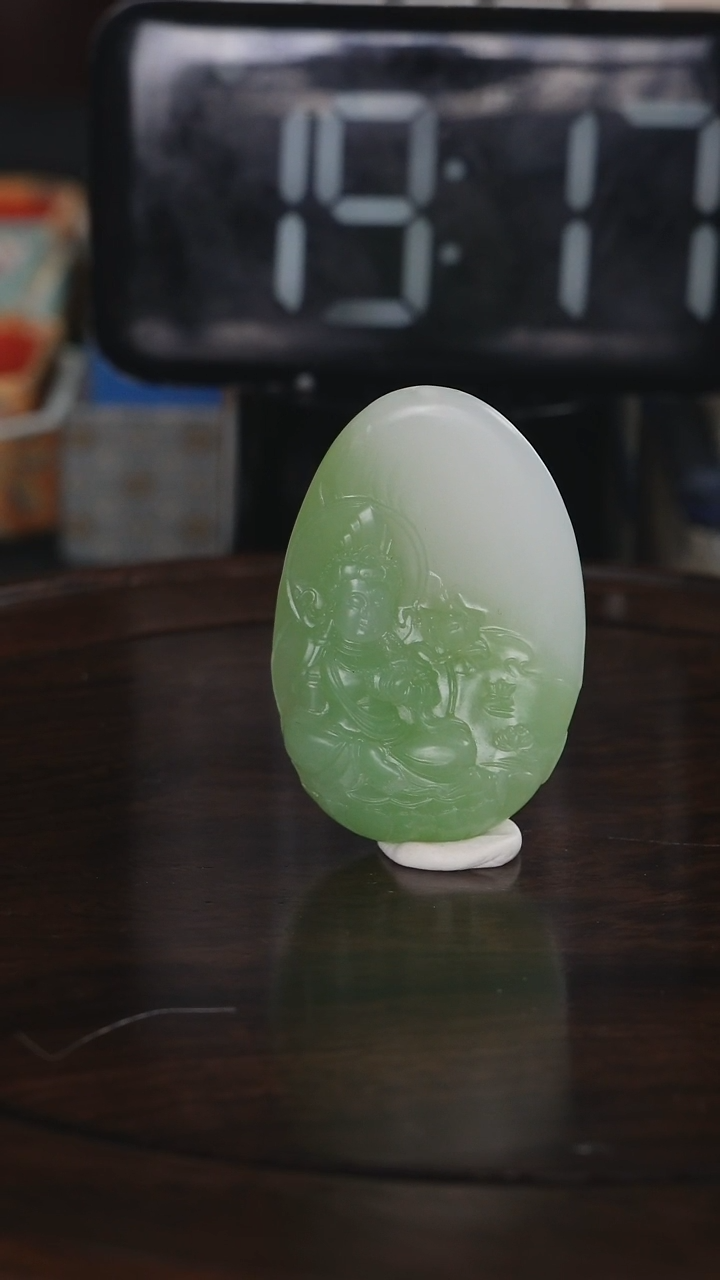 颈饰未镶嵌和田玉明****里和田玉观音