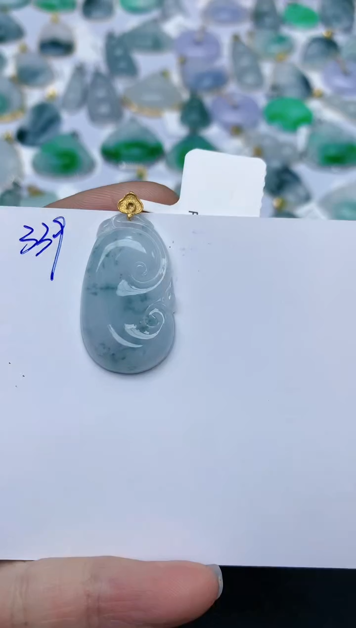 【闪购商品】翡翠颈饰18K金镶嵌天然翡翠A货    339