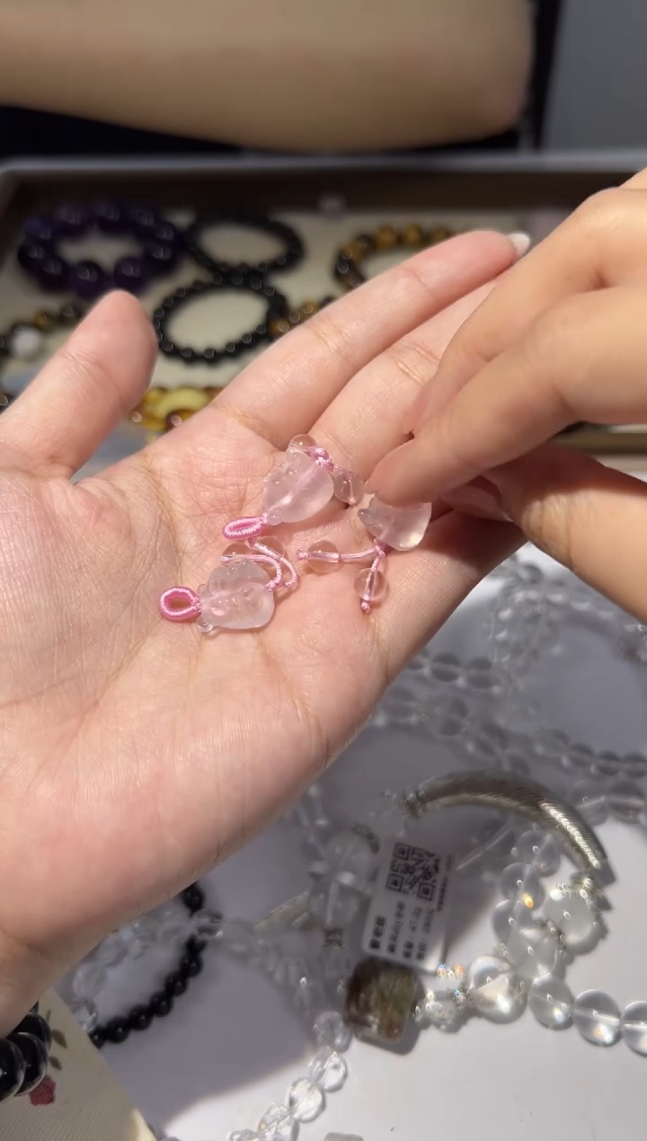 【闪购商品】芙蓉石吊坠(不含链)未镶嵌莫粉小猪挂坠