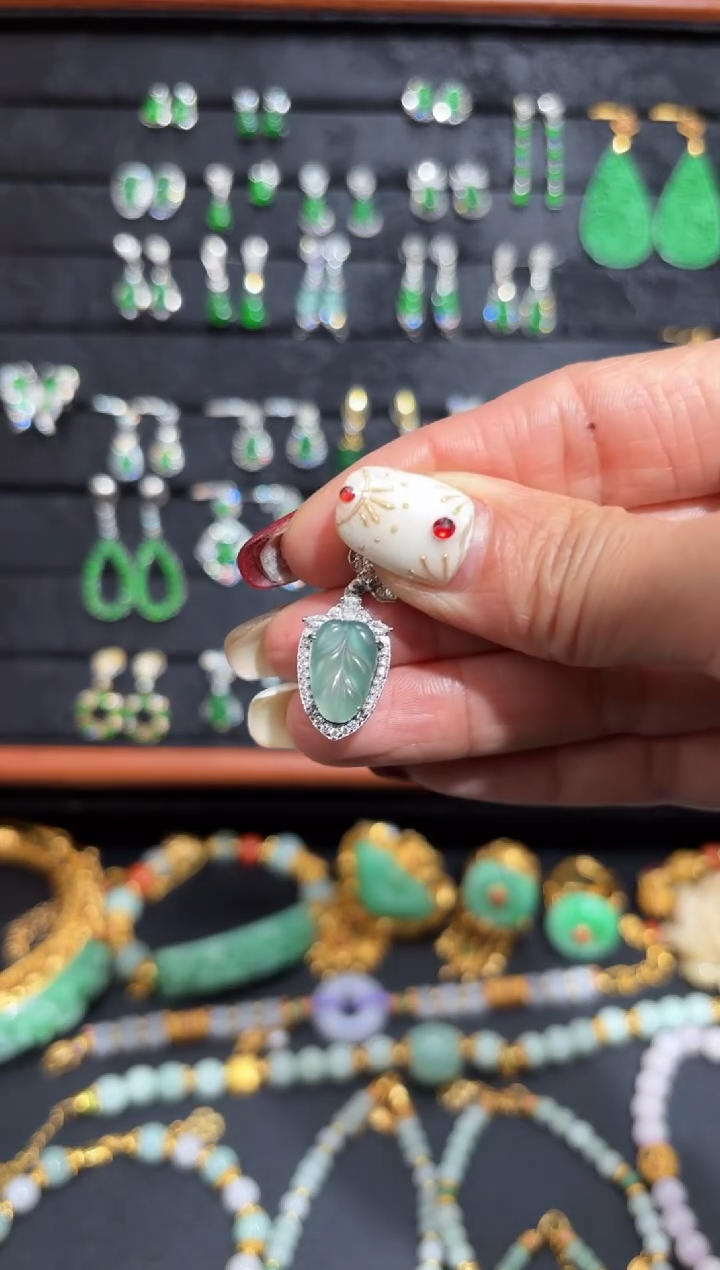 【闪购商品】翡翠颈饰银S925镶嵌蛋面/支持复检/一件