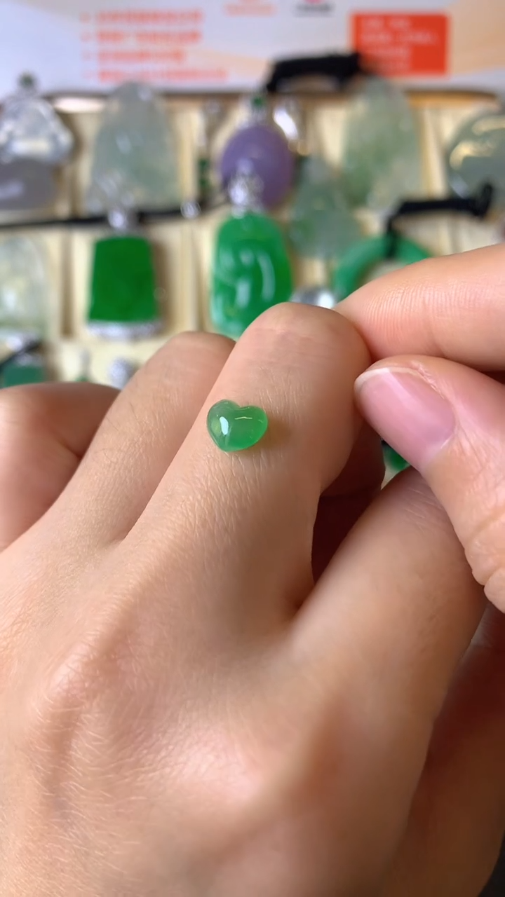 【闪购商品】定制翡翠未镶嵌1裸玉（客户意向镶嵌）