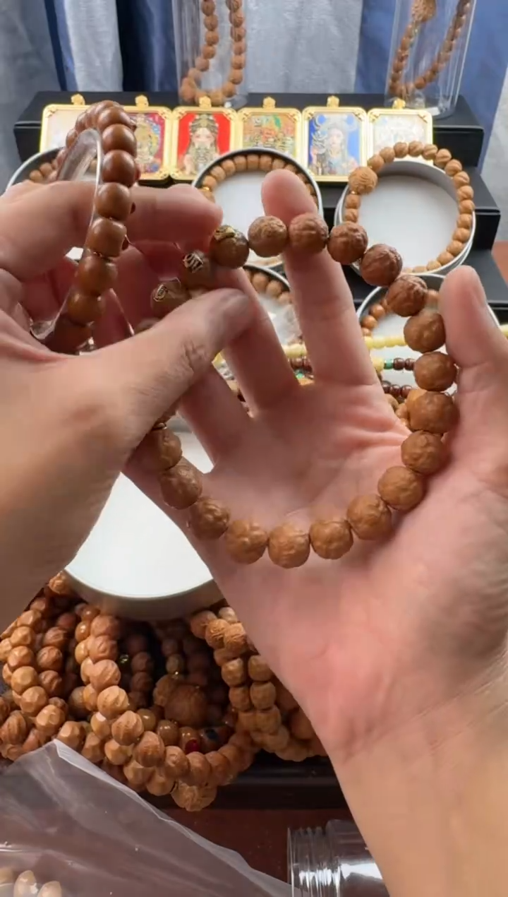 手串猴头核桃饕餮送单颗雕刻四标手工二等返油