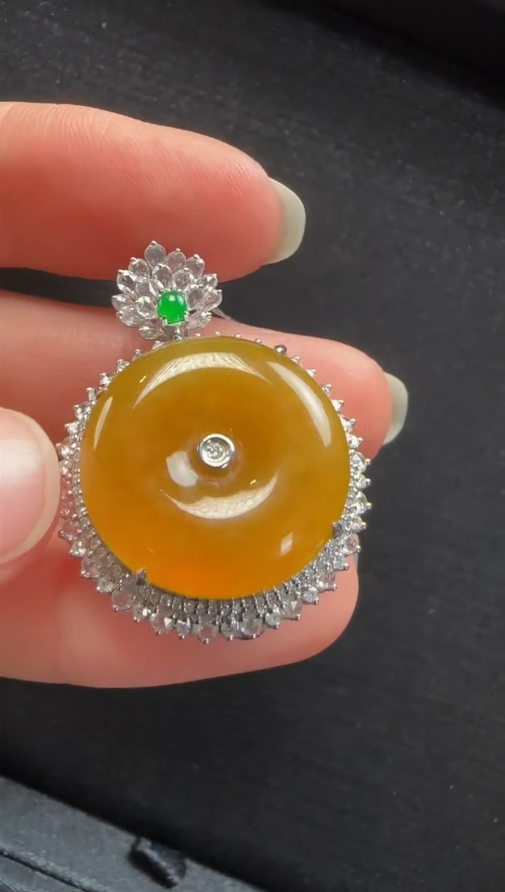 【闪购商品】翡翠项链18K金镶嵌002平安扣一个