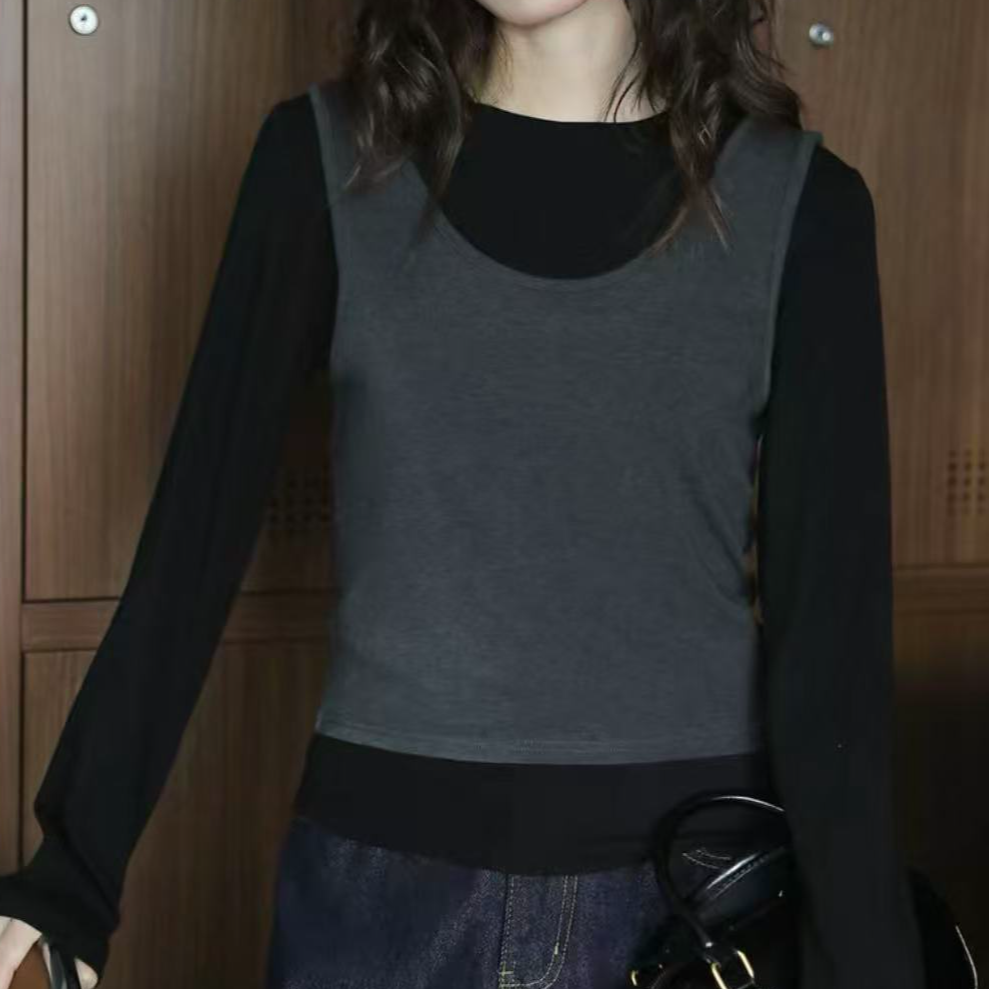 【艾萱萱】9063款设计感撞色叠穿两件套上衣  图片与实物不符 约56