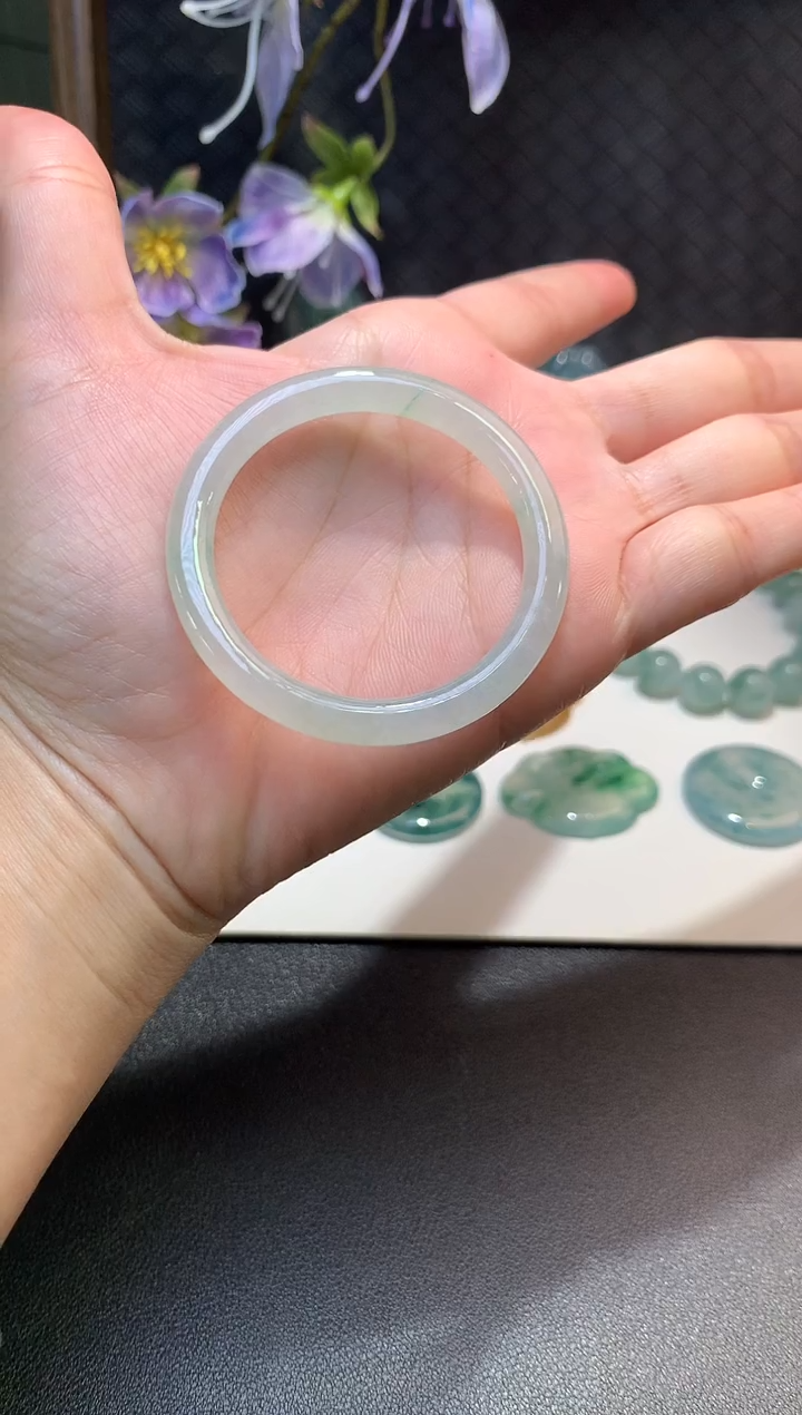 未镶嵌定制翡翠毛货