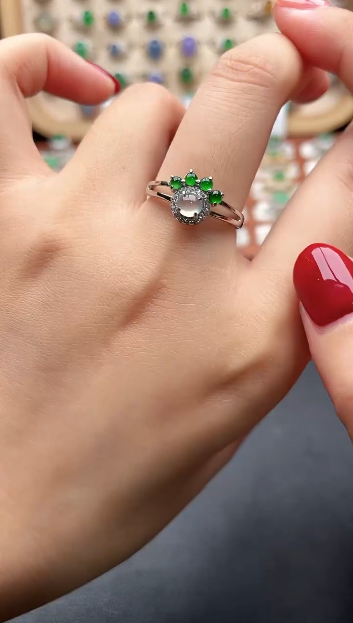 银S925镶嵌戒指翡翠一物一证一礼盒