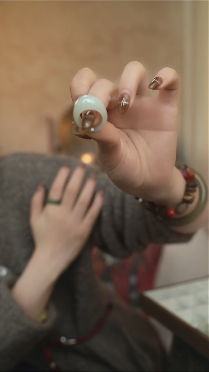 未镶嵌戒指和田玉馒头-11