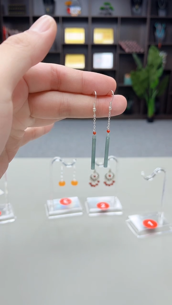 未镶嵌翡翠耳饰320000