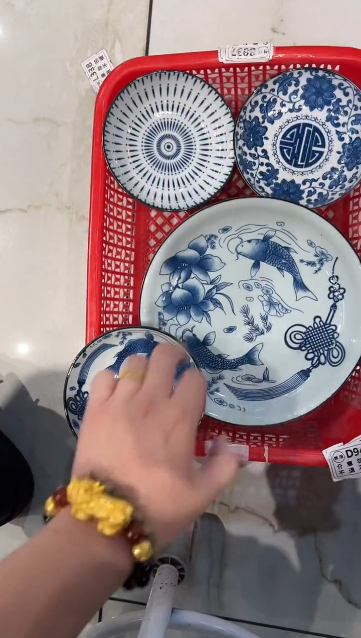 微瑕商品，介意勿拍  套组