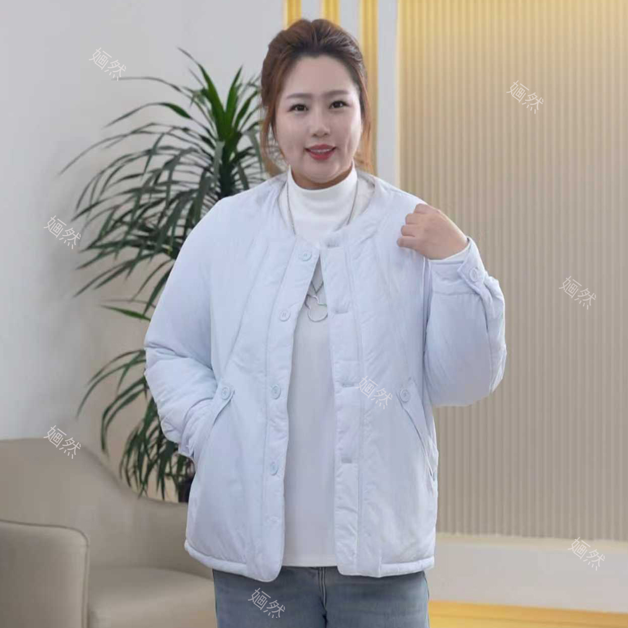 韩版圆领棉服外套大码夹棉保暖立体剪裁宽松百搭秋冬季纯色夹克女