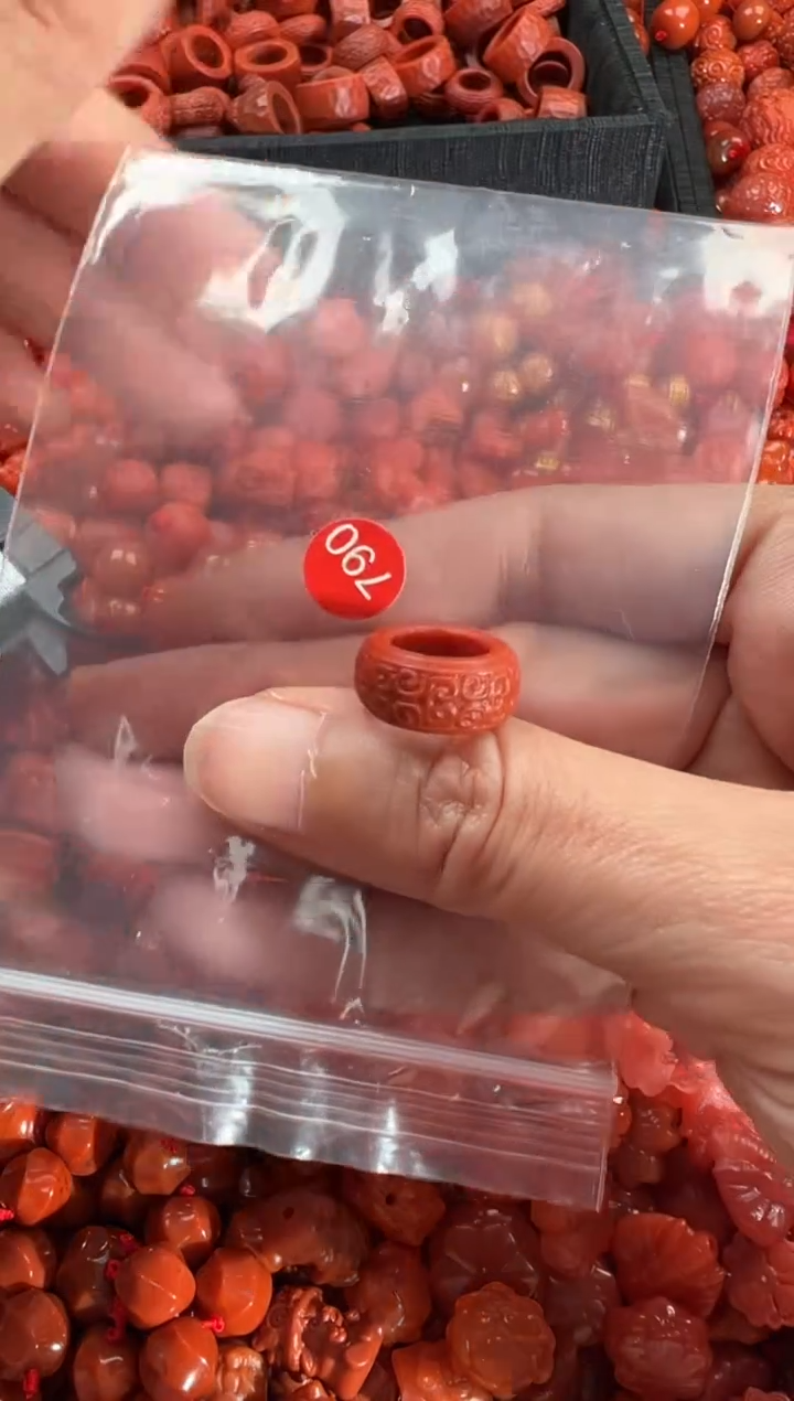 【闪购商品】南红玛瑙颈饰合金2