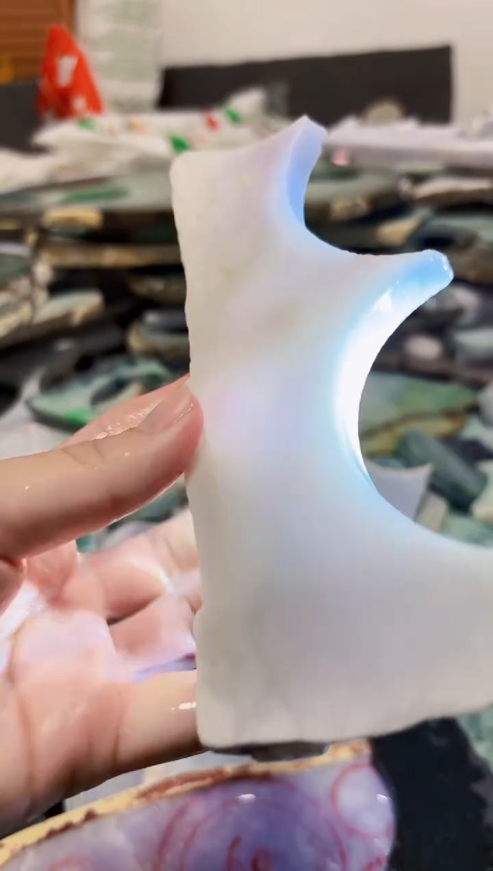 【闪购商品】翡翠颈饰未镶嵌A货白文1732