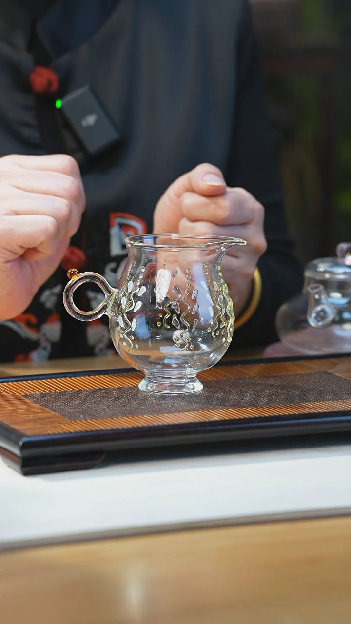 【闪购商品】小花玻璃高硼硅公道杯