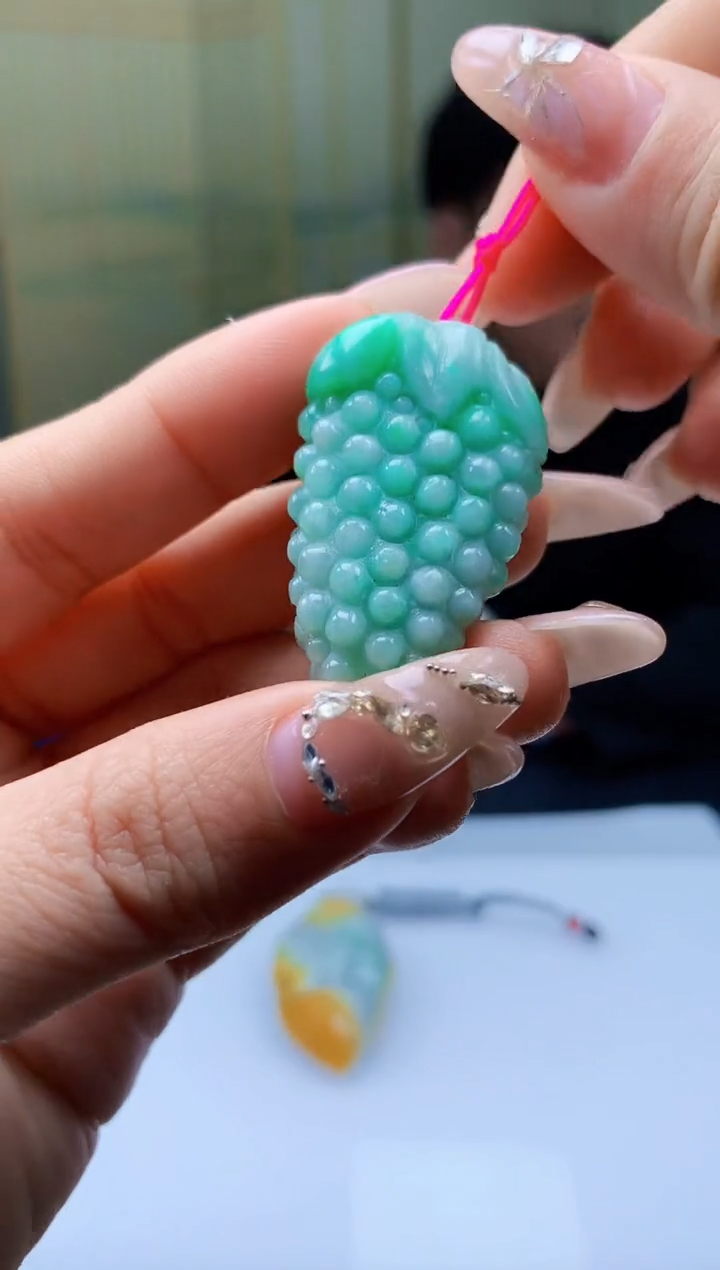 【闪购商品】定制翡翠未镶嵌5060ty-毛货挂件154