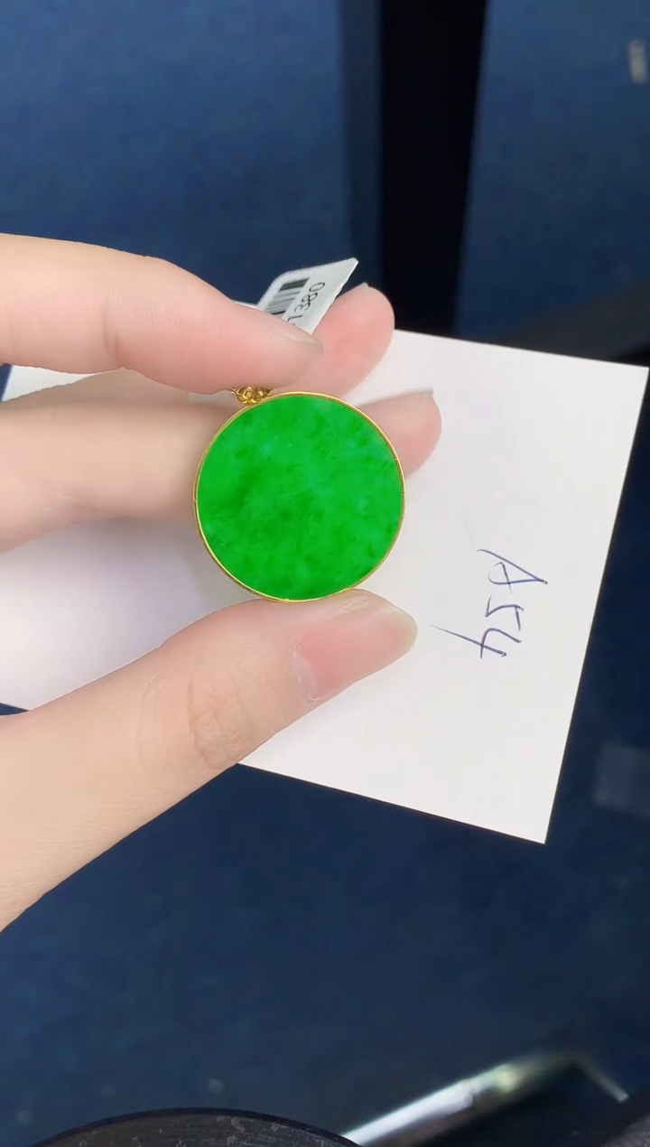 【闪购商品】翡翠颈饰18K金镶嵌000000000